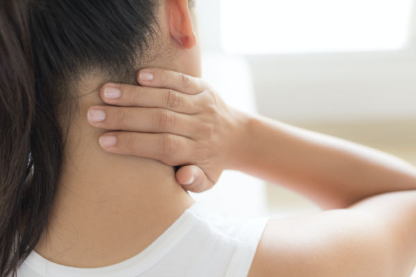 How Chiropractic Relieves Neck Pain